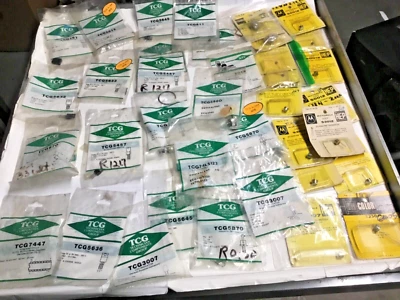 Lot Motorola HEP Transistors Controls, rectifiers, diodes TCG ECG NOS - Image 1 of 4