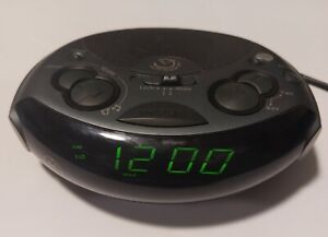 GE AM/FM Digital Alarm Clock Radio Model No. 7-4894A Vtg Works Snooze Daylight