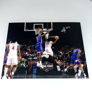 RUEBEN CHINYELU #9 autographed signed 8X10 FLORIDA GATORS BASKETBALL NATL CHAMPS - Picture 1 of 2