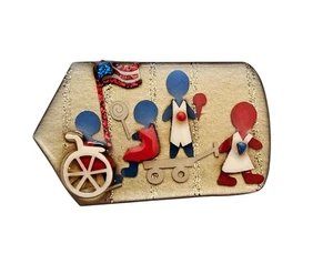 Spilla sedia a rotelle Lucinda Patriotic Little People - Foto 1 di 7