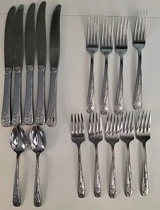 16 Piece Mixed Lot Wallace Trellis Stainless Flatware  - Picture 1 of 7