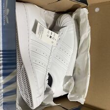 Woman's Sneakers & Athletic Shoes adidas Originals Superstar W. Size Women 11