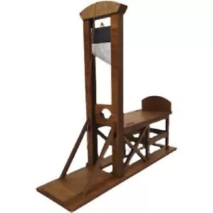 Nuevo Francés Louis Madera Guillotina Modelo Soldado Escena Accesorios Regalo - Imagen 1 de 5