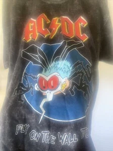 Fly on the wall Ac Dc Tour Tee Shirt 1985 - Picture 1 of 5