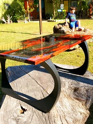 epoxy resin wood coffee table 22.5 x 36 - Image 1 of 4