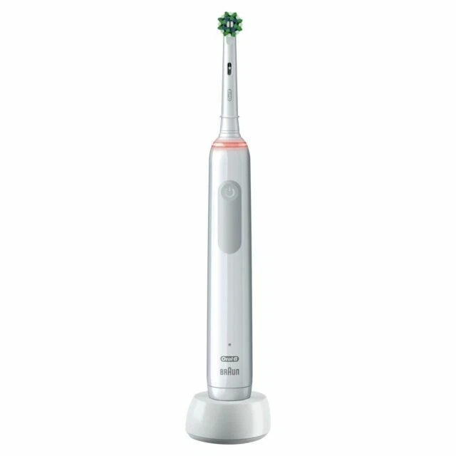 Oral-B PRO 3 3000 CrossAction Electric Toothbrush - White