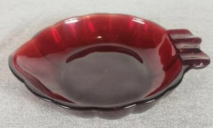 Vintage Royal Ruby Anchor Hocking Glass Leaf Ashtray Trinket Dish - Picture 1 of 6