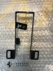 FERRARI 599,AIR A.C. RADIATOR,UPPER R.H.BRACKET P/N 217747 - Imagen 1 de 3