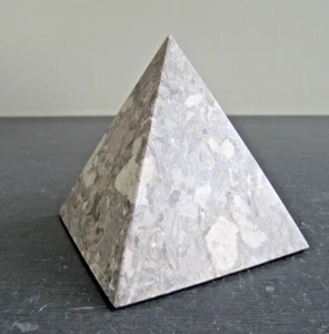 Onyx Marble Pyramid Polished Obelisk Healing Gemstone - Picture 1 of 6