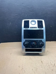 2005 to 2007 Chrysler 300 Dash Heater A/C Climate Control Radio Panel Q0873 DG - Picture 1 of 8
