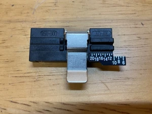 Piastra adattatore AFL Fujikura AD-10 per CT-50 Cleaver 250 e 900 - Foto 1 di 5