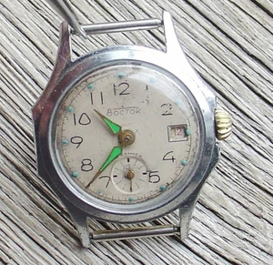 VINTAGE SOVIET VOSTOK 2605 UHR 17 JEWELS CALENDARY SERVICED  - Bild 1 von 13