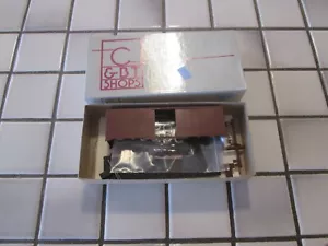 C&BT SHOPS CAJA 40 PIES SIN DECORAR COCHE ESCALA HO - Imagen 1 de 5