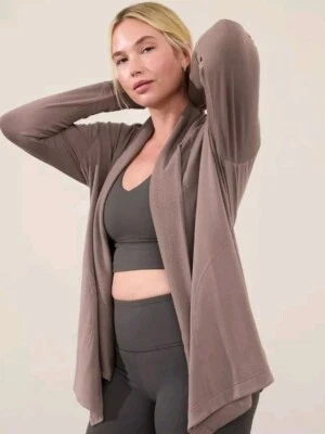 Envoltura de restauración Athleta Pranayama con tela Nirvana en marrón mediano talla XS-TP NUEVA CON ETIQUETAS. Foto 1 de 4