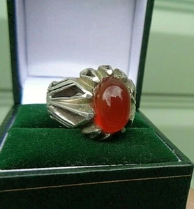 Attractive LARGE Sterling Silver & Amber Ring c.1970s size U - HEAVY 13 grams - Picture 1 of 6