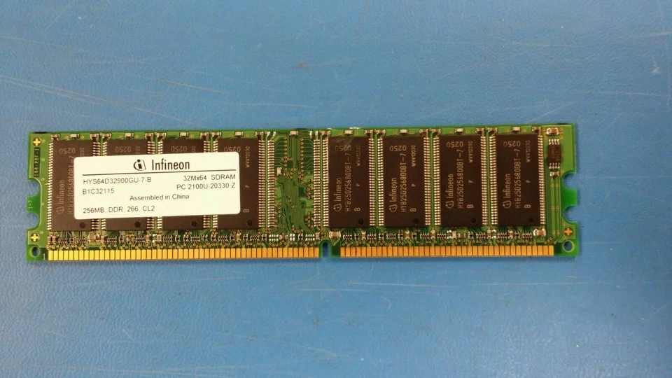 (1PC) HYS64D32900GU-7-B 32Mx64 SDRAM 256MB DDR,266 CL2 - Image 1 of 1
