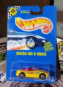 👓Hot Wheels 1992 tarjeta azul #172🔥Mazda MX-5 MIATA amarillo⭐Basic Wheels🔴JDM - Imagen 1 de 7