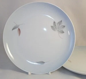 Lote de 2 platos de almuerzo Bing and Grondahl Falling Leaves - Imagen 1 de 3