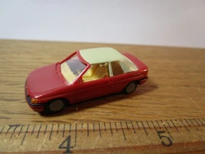 HO 1/87 Scale Praline Busch Ford Escort Ghia Vehicle For Train layout - Picture 1 of 1