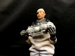 Godzilla 1954 Dr. Serizawa Art Statue ゴジラ 1954 芹沢大助 完成品 - Picture 1 of 12