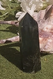 Labradorite Carved Gemstone Point 60g (C4) - Picture 1 of 3
