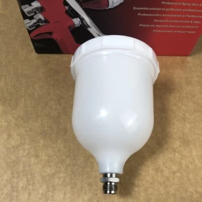 Plastic Thicken Paint Pot 600ml Spray Paint Gun Cup Pot For Devilbiss TT/GFG/GTi - Image 1 of 4