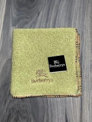 Vintage Burberry Olive Green & Nova Check Wash Cloth - Image 1 of 4