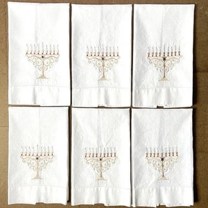 Juego de 6 servilletas de té de mano bordadas Janucá Menorá 13 x 23" - Imagen 1 de 14