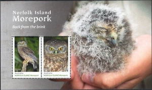 Mini Hoja Norfolk Island Morepork 2022 Como Nueva Nunca Bisagras, Limpia y Fresca - Imagen 1 de 1