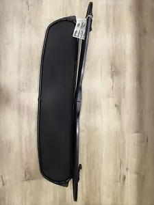 OEM 2004-2009 Mercedes Benz CLK A209 Windscreen Montage Windschott SCREEN - Picture 1 of 9