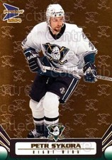 2003-04 Pacific Prism Gold #4 Petr Sykora