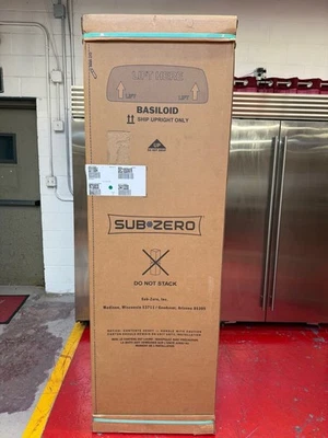 18” Subzero Dual Zone Wine Cooler DEC1850WR Panel Ready (New, Right Hinge) - Image 1 of 4