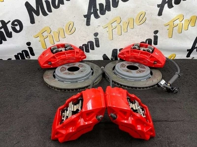 Pinça de freio e rotores traseiros dianteiros e traseiros Chevy Corvette 2014 esquerda e direita - Imagem 1 de 4