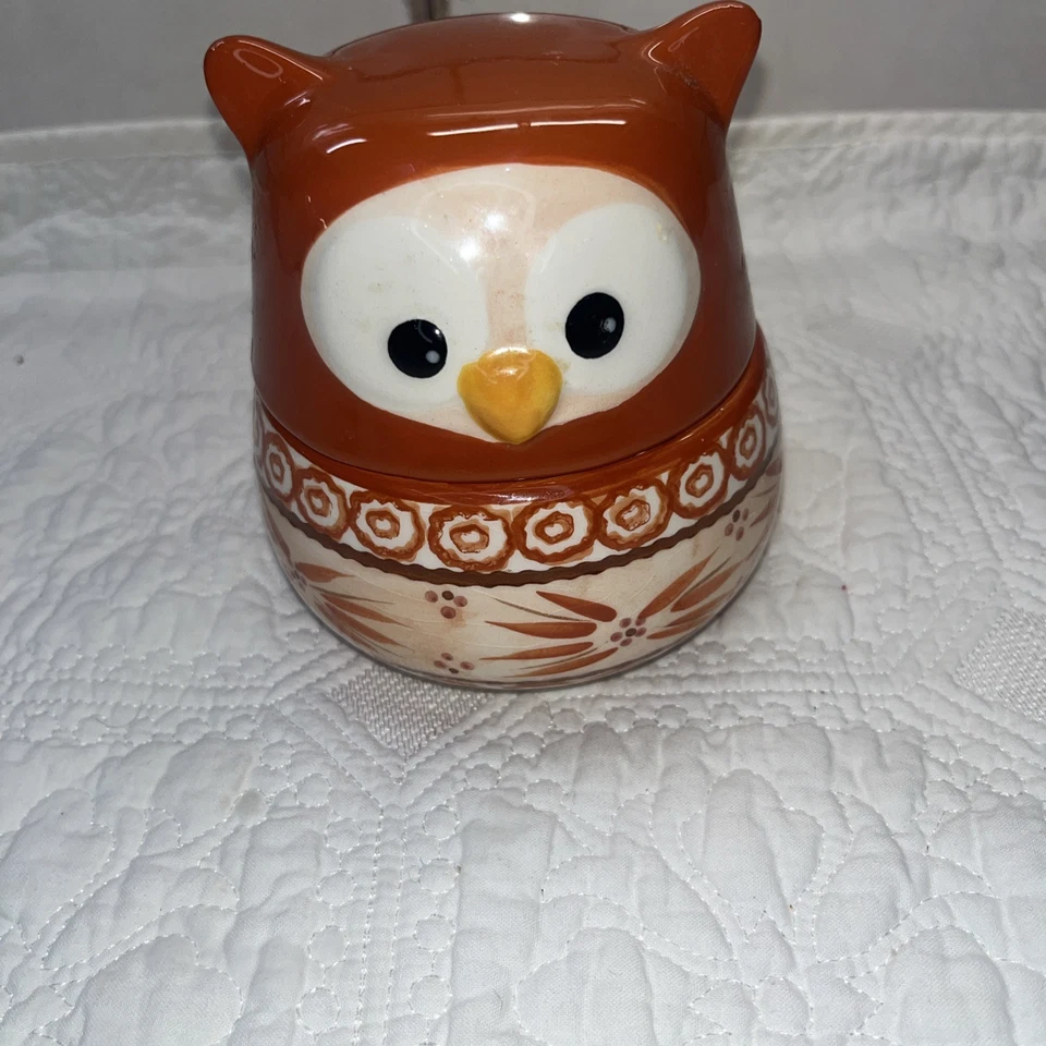 Owl Temptations Green Nesting Measuring Set 1-Cup, 1/2-Cup, 1/3-Cup, 1/4-Cup - Image 1 of 4