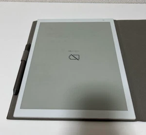 Sony DPT-RP1 Digital Paper Memo Pad Tablet A4 e-lnk White with Stylus Pen Used - Picture 1 of 2