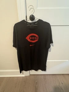 Cincinnati Reds 2025 Nike Player Edition T-Shirt - Picture 1 of 2