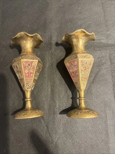 Jarrón de latón de colección de la India con diseño de color decorativo - Imagen 1 de 7