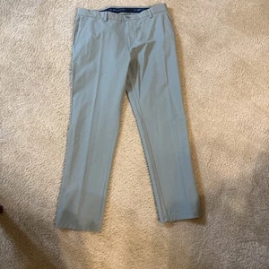 Vineyard Vines Hose Herren 36 x 32 grün unterwegs Performance 5 Pocket OTG Golf - Bild 1 von 5
