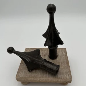 Cast Iron Finials Lot Of 2 - Picture 1 of 2