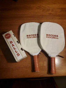 2 Einsparungen Pickleballschläger 3 Bälle Firmenbranding unbenutzt - Bild 1 von 8
