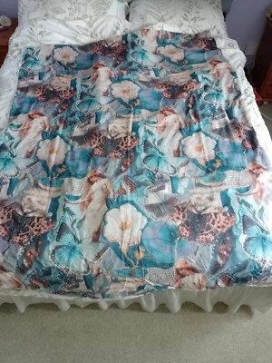 100% SILK  FABRIC print ~100% Pure Mulberry Silk~130cms wide x 320cms L. - Image 1 of 4