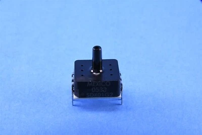 Honeywell Board Mount Pressure Sensors 0 to 1 Psi Differential SX01DD4 - Image 1 of 4