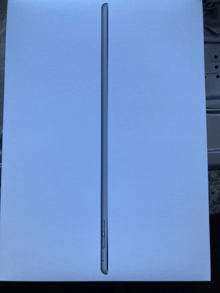 Apple iPad 32GB AIR 2 EMPTY BOX - Image 1 of 2