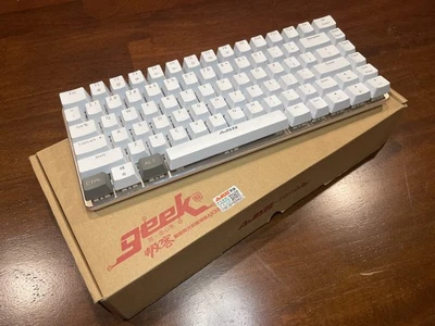 AJAZZ AK33 Mechanical Keyboard 82-Key RGB Nacodex White - Image 1 of 4