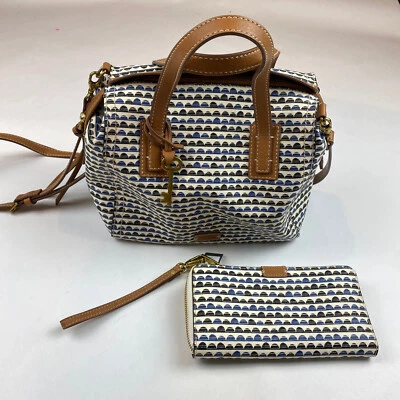 Cartera de mano Fossil Emma con billetera a juego nueva con etiquetas, estampado azul negro Foto 1 de 4