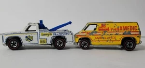 VINTAGE HOT WHEELS REDLINE YELLOW PARAMEDIC AMBULANCE/ LARRY'S 24 HR TOWING - Picture 1 of 12