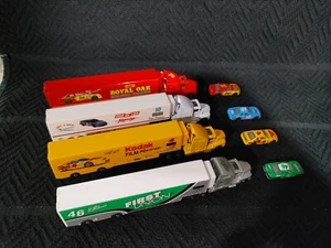 1997 Racing Champions NASCAR racing team transporter & Others 1/64th - Picture 1 of 6