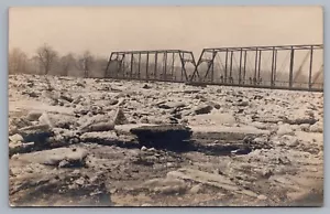 Tarjeta postal Ice Jam J10 Logansport Indiana IN RPPC puente daños inundaciones - Imagen 1 de 3