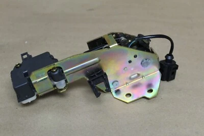 2003 2004 2005 2006 2007 2008 2009 2010 PORSCHE CAYENNE REAR WINDOW LATCH OEM - Image 1 of 3