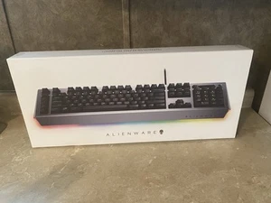 Dell Alienware Pro Gaming Mechanical Keyboard AW768 Silver & Black New - Picture 1 of 10